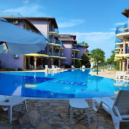 гардън бийч - недялкови * Sozopol